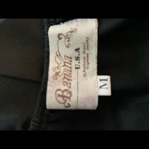 Black and yellow embroidered spaghetti strap top - Picture 5 of 5